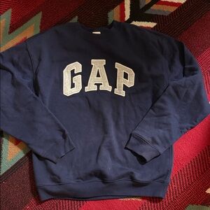 GAP Men's Dark Blue Crewneck Sweater